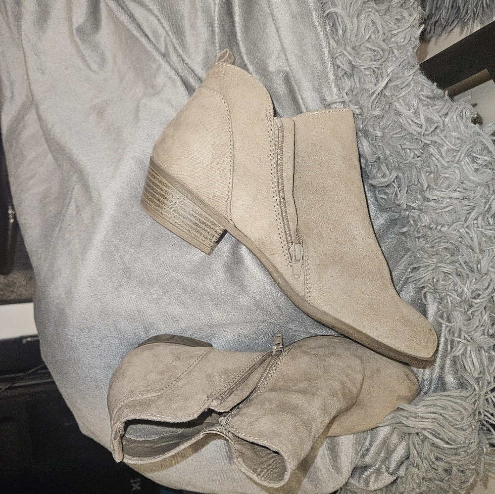 Booties - Picture 2 of 3